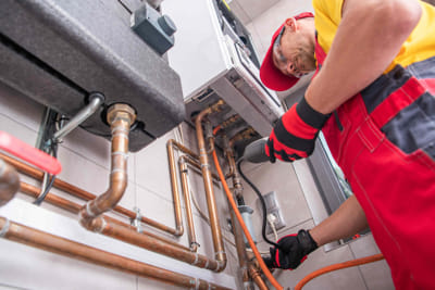 factors affecting HVAC tech salary